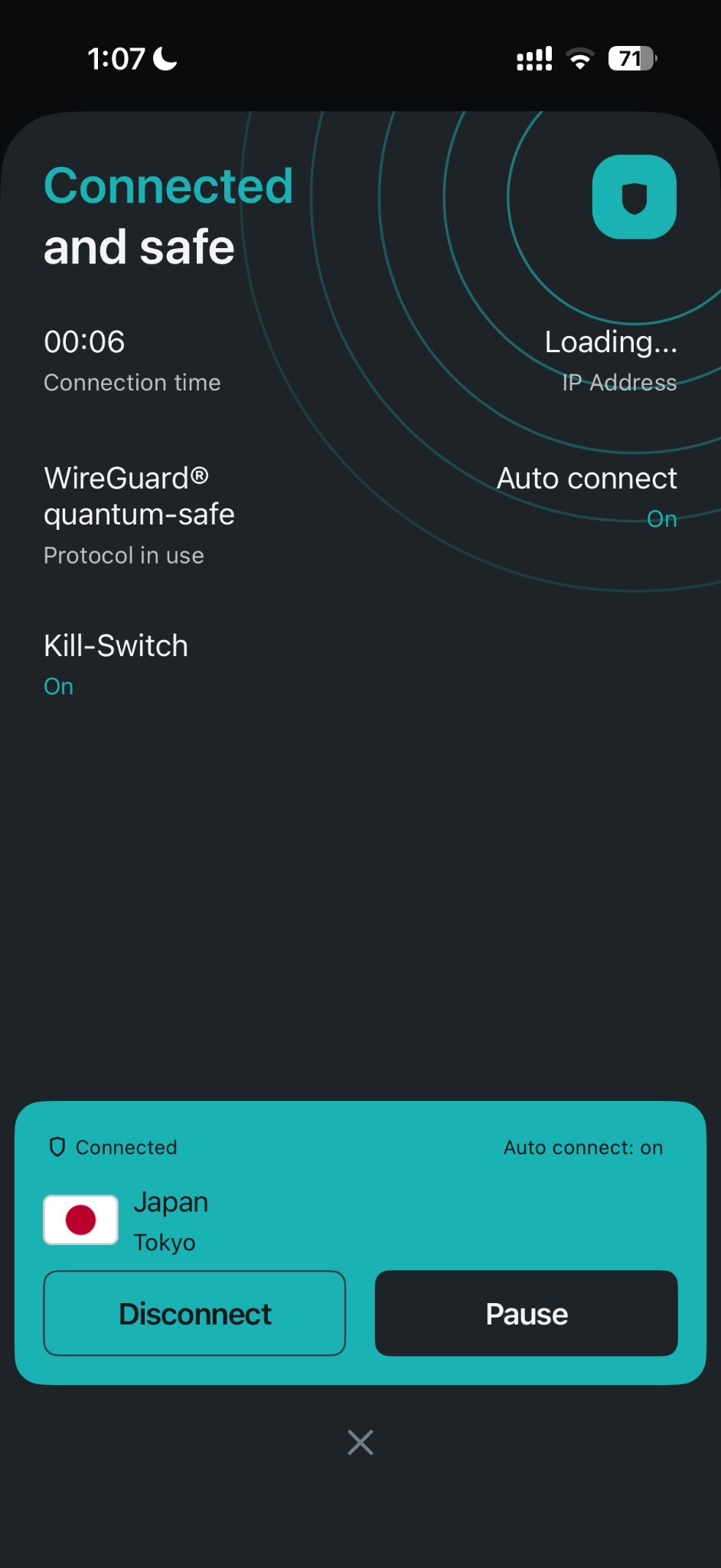 WireGuard quantum-safeの接続時間6秒の画面。Connected and safeと表示され、IP Address欄はLoading...になっている